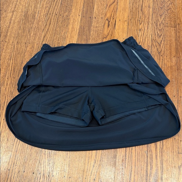 🖤 Lululemon Hotty Hot High-Rise Skirt (Skort) • Black • Size 14 - Picture 7 of 7